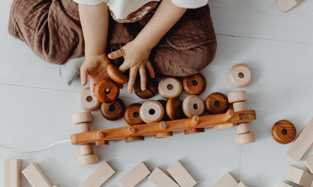 Setovi za razmišljanje i učenje kroz igru podstiču radoznalost i pomažu detetu da kroz zabavu otkriva svet oko sebe